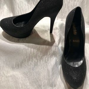 Fredericks of Hollywood Black Glitter Platform